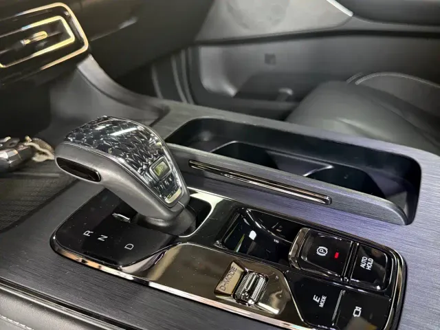 GAC Trumpchi ES9 — Фото автомобиля 22
