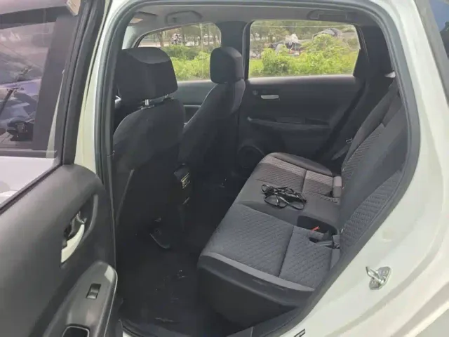Honda Fit — Фото автомобиля 8
