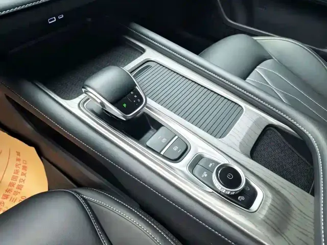 Chery Arrizo 8 — Фото автомобиля 9