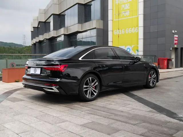 Audi A6L — Фото автомобиля 11