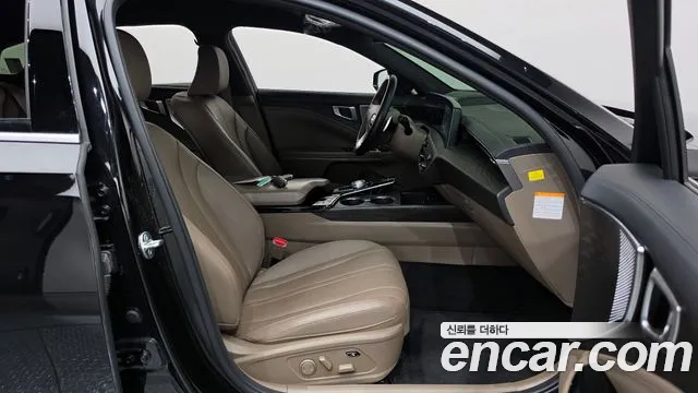Kia K8 K8 Hybrid — Фото автомобиля 16