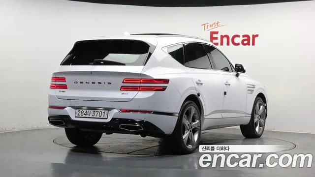 Genesis GV80 2.5T Бензин AWD — Фото автомобиля 2