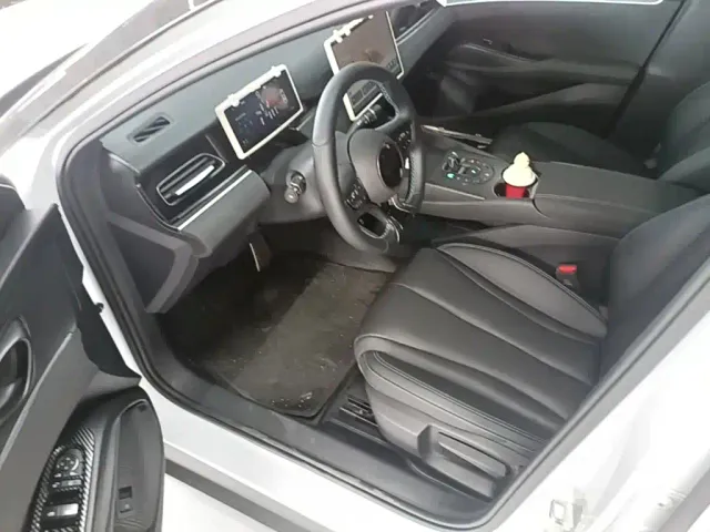 BYD Seal 06 — Фото автомобиля 15