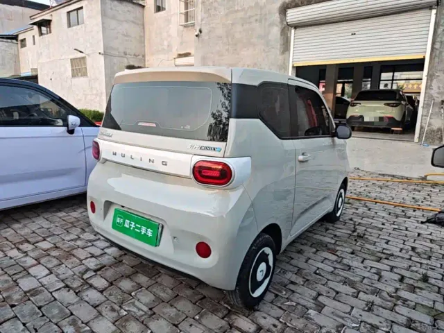 Wuling Hongguang Mini EV — Фото автомобиля 6