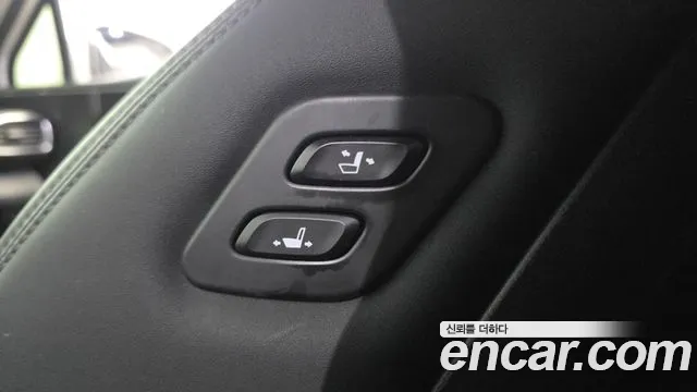 Hyundai Santafe — Фото автомобиля 18