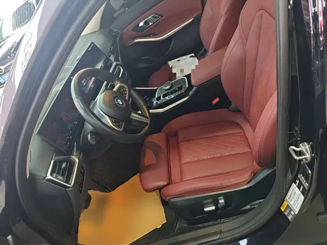 BMW i3 — Фото автомобиля 14