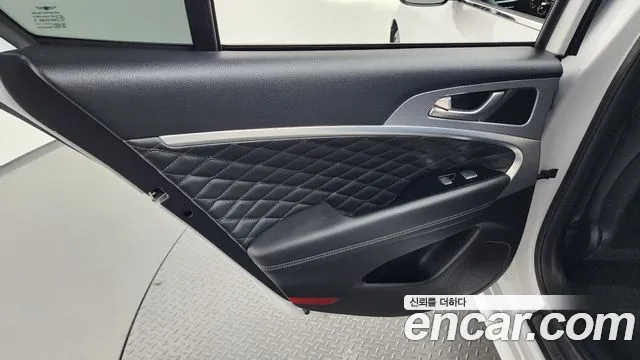 Genesis G70 — Фото автомобиля 25
