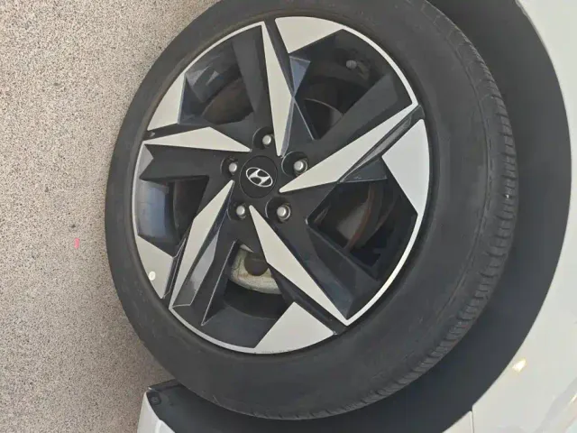 Hyundai Elantra — Фото автомобиля 6