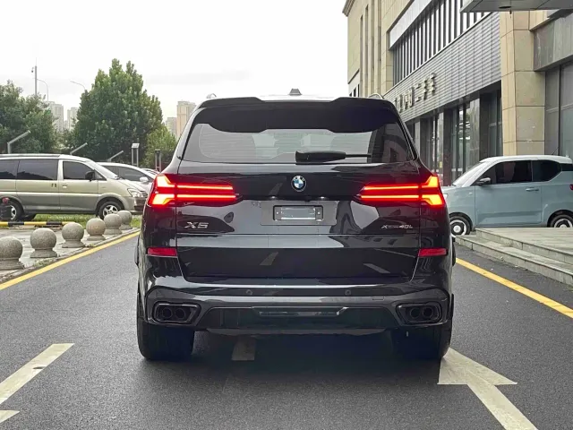 BMW X5 — Фото автомобиля 5