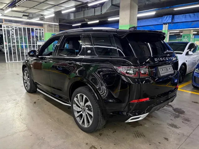 Land Rover Discovery Sport — Фото автомобиля 5
