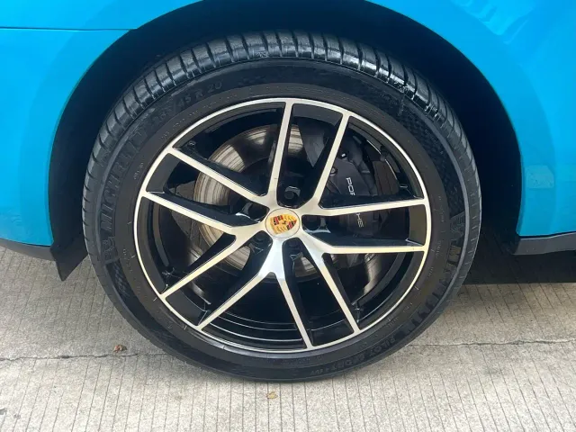 Porsche Macan — Фото автомобиля 14