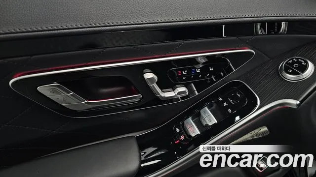 Mercedes-Benz S-Class — Фото автомобиля 23