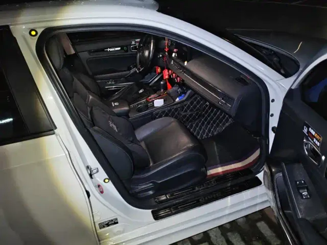 Honda Civic — Фото автомобиля 8