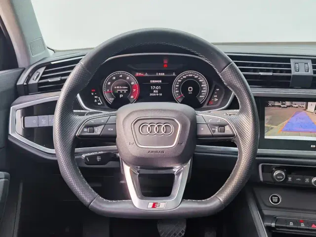Audi Q3 Sportback — Фото автомобиля 16