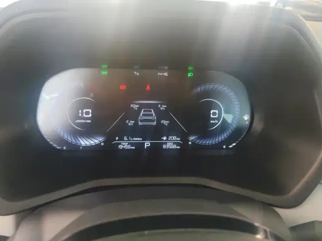 Geely Emgrand — Фото автомобиля 14