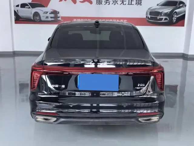 Hongqi H5 — Фото автомобиля 4