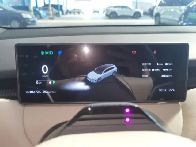 Nio ET5 Touring — Фото автомобиля 11