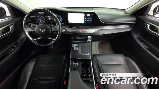 Hyundai Grandeur New — Фото автомобиля 10