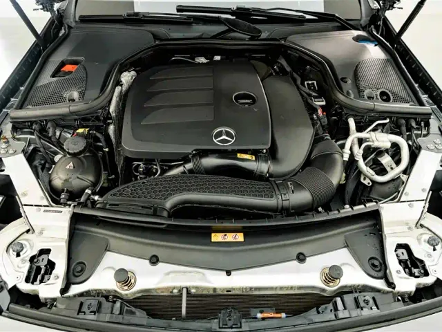 Mercedes-Benz CLS-Class — Фото автомобиля 25