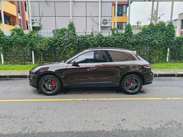 Porsche Macan — Фото автомобиля 7