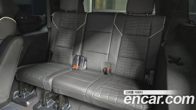 Cadillac Escalade Escalade 5 поколение — Фото автомобиля 9