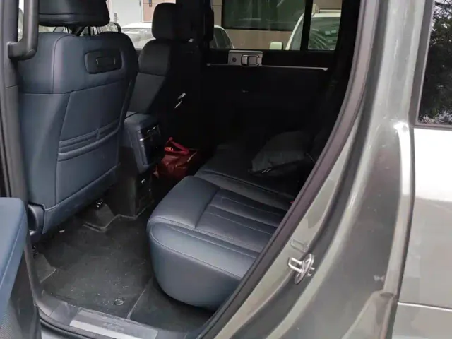 BYD FangChengBao Titanium 7 — Фото автомобиля 11