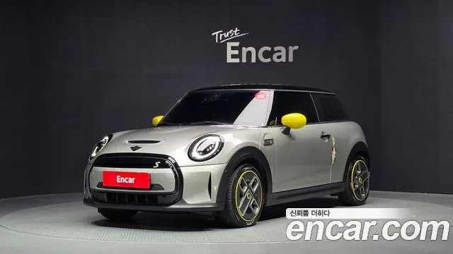 Фотография автомобиля — MINI Cooper Cooper Electric