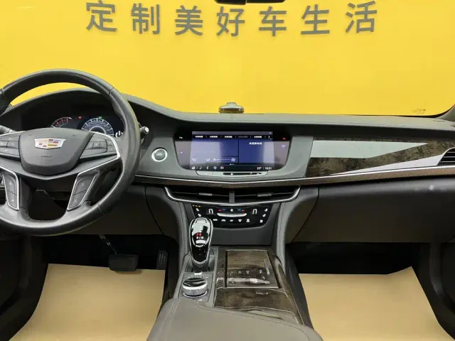 Cadillac CT6 — Фото автомобиля 15