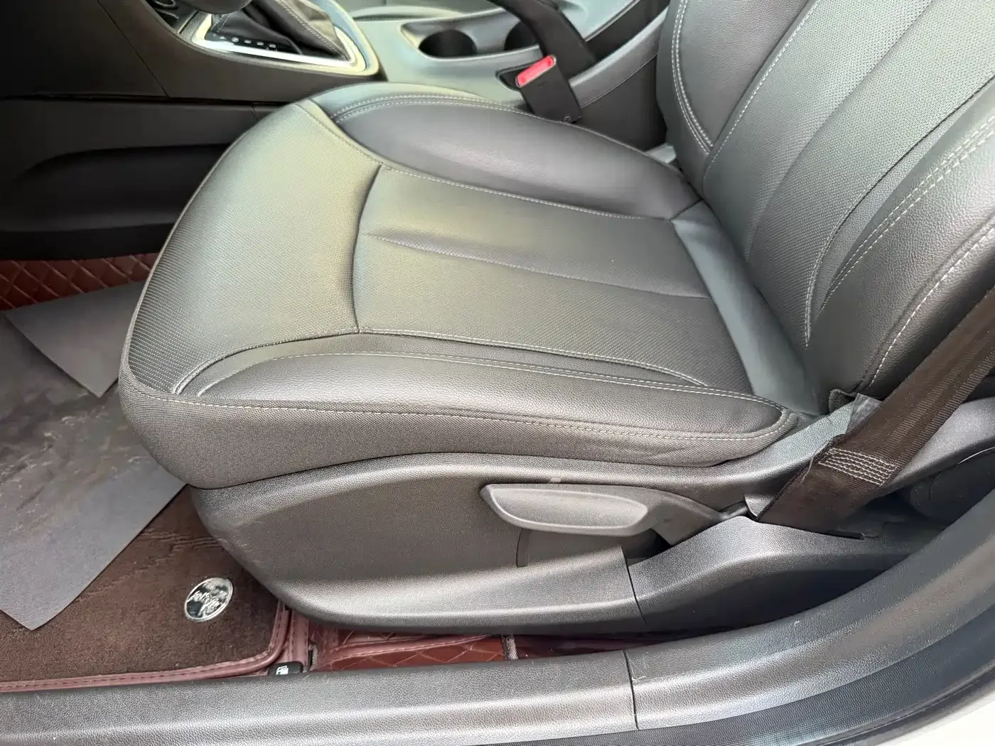 Buick Excelle 2021 Facelift Exemplar 1.5L Auto Elite — Фото автомобиля 23