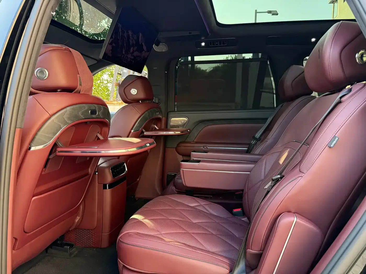 Voyah Auto VOYAH Taisan 2026 Model Base — Фото автомобиля 10