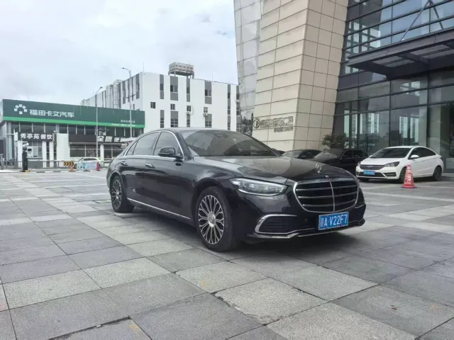 Mercedes-Benz S-Class — Фото автомобиля 3