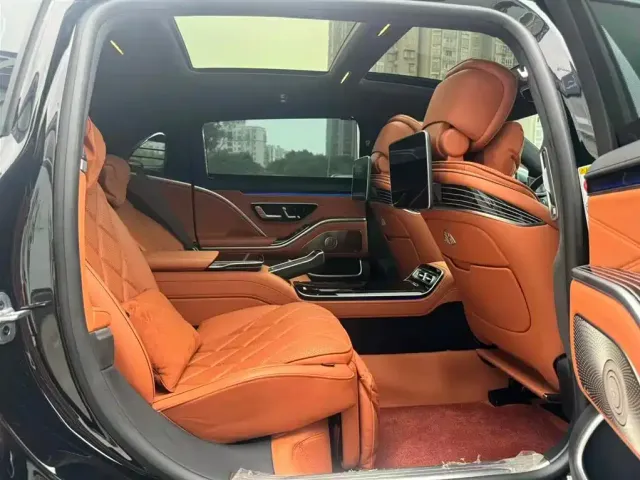 Mercedes-Benz Maybach S-Class — Фото автомобиля 18