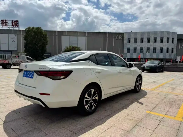 Nissan Sylphy — Фото автомобиля 7