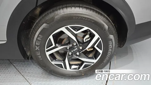 Kia Sportage Sportage 5-е поколение Дизель 2.0 2WD — Фото автомобиля 21