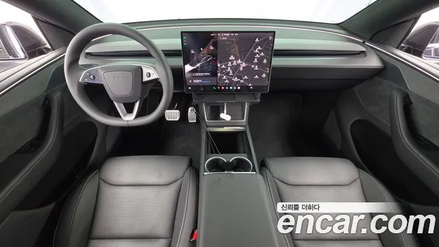 Tesla Model Y — Фото автомобиля 7