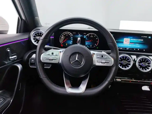 Mercedes-Benz A-Class — Фото автомобиля 15