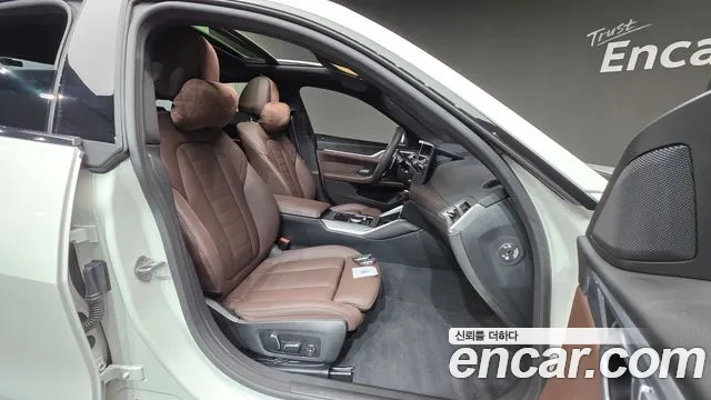 BMW 4-Series 4 серия (G22) 420i M Sport Pro Gran Coupe — Фото автомобиля 10