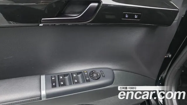 Hyundai Grandeur GN7 — Фото автомобиля 17