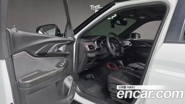 ChevroletGMDaewoo Trailblazer Trailblazer 1.3 турбо 4WD — Фото автомобиля 10