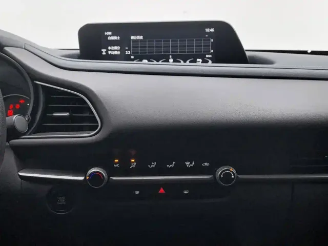 Mazda CX-30 — Фото автомобиля 12