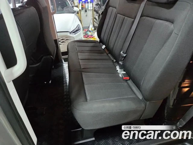 Hyundai Staria — Фото автомобиля 14