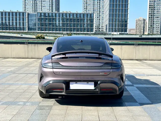 Xiaomi SU7 — Фото автомобиля 6