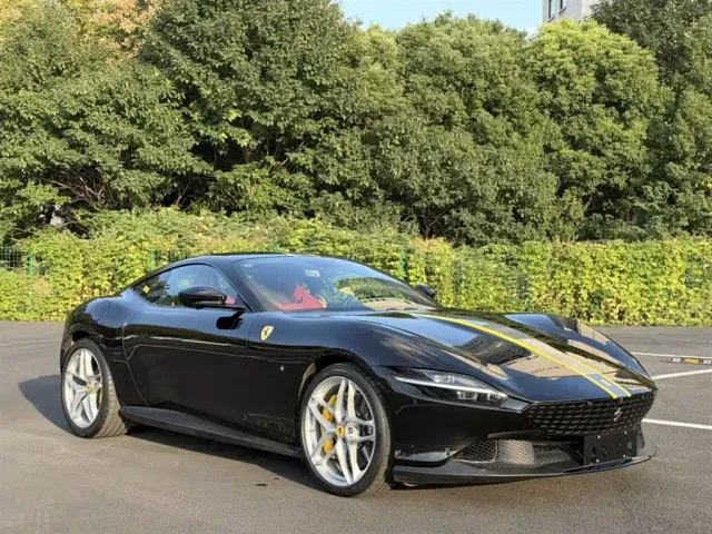 Ferrari Roma — Фото автомобиля 3