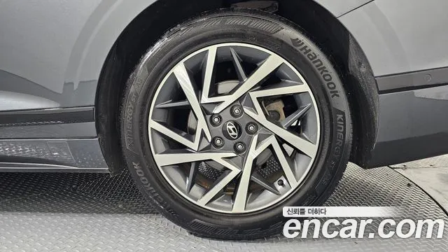 Hyundai Grandeur GN7 — Фото автомобиля 6