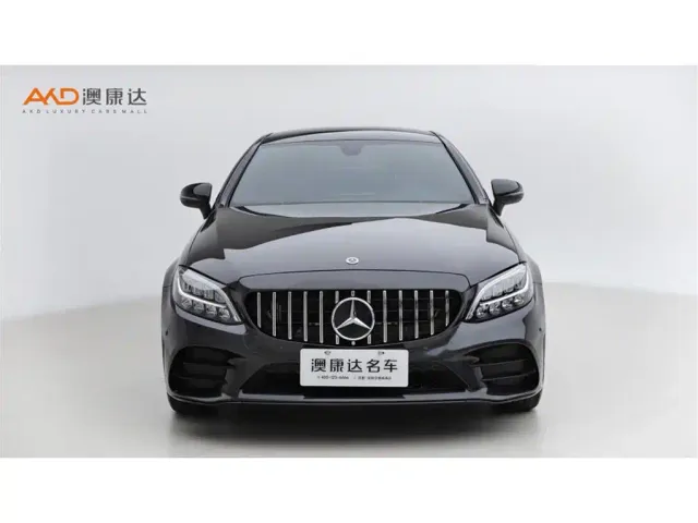 Mercedes-Benz C-Class — Фото автомобиля 2