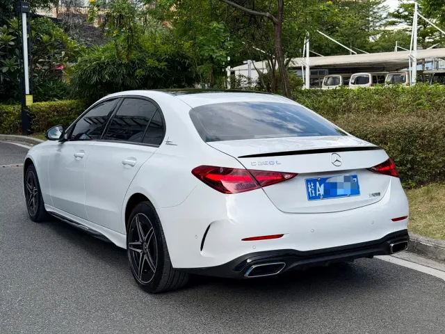 Mercedes-Benz C-Class — Фото автомобиля 4