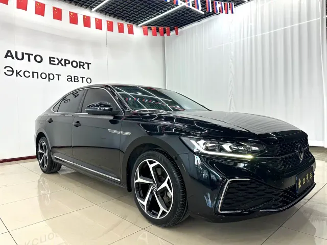 Volkswagen Passat — Фото автомобиля 3