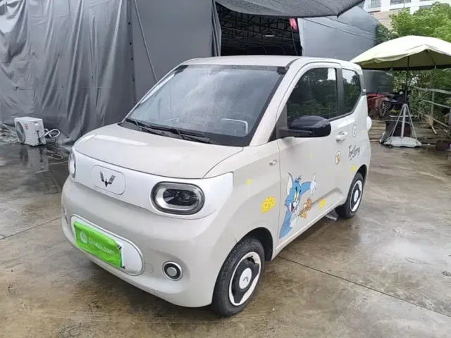 Фотография автомобиля — Wuling Hongguang Mini EV