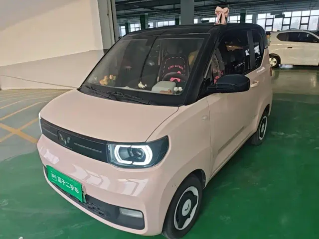 Фотография автомобиля — Wuling Hongguang Mini EV