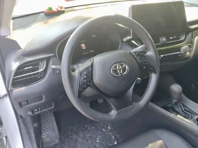 Toyota IZOA — Фото автомобиля 6